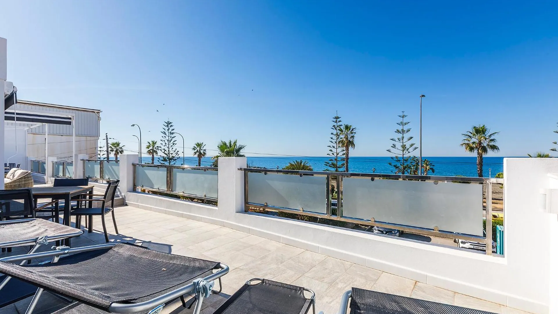 Apartamento A&N Terraza Al Mar Benajarafe